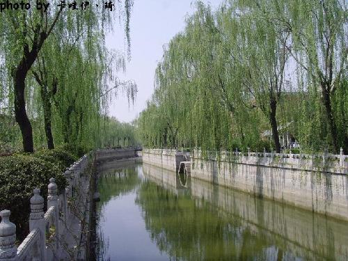 清华大学