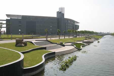 同济大学