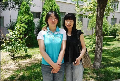 2010年高考宁夏状元张佳颖图片资料