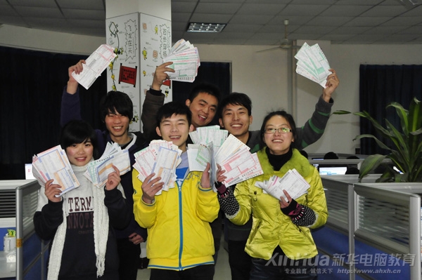 技艺出师,手握订单的学生们信心满满