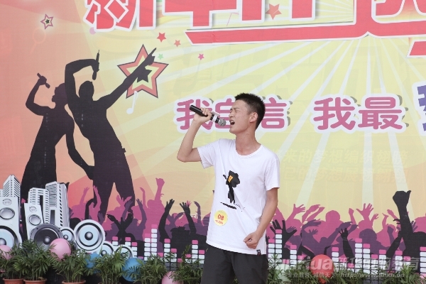 动感十足的英文歌曲演唱